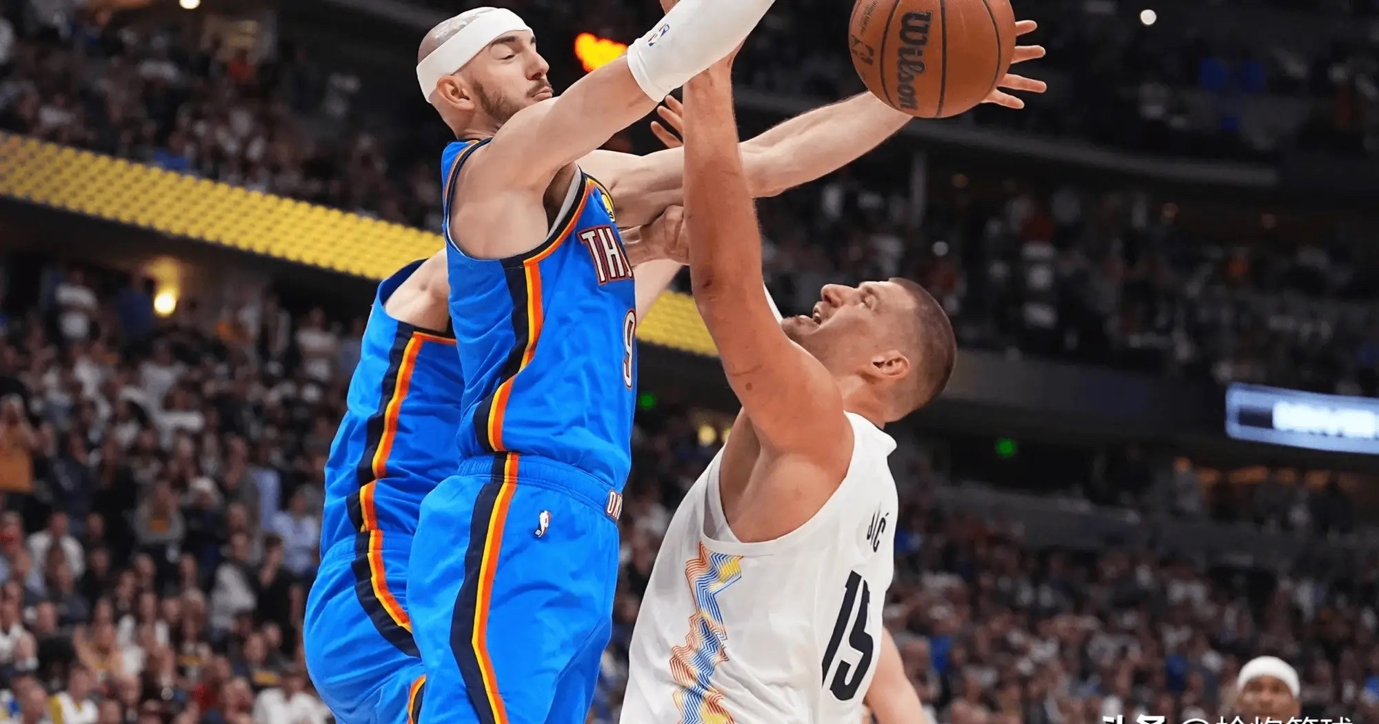 山东队逆转新疆队,约基奇刷新纪录 山东队逆转新疆队,约基奇刷新纪录