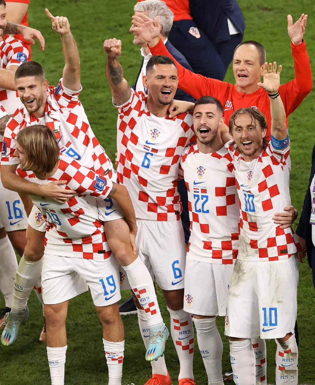 克罗地亚队主场胜出,稳定领先位置 克罗地亚队主场胜出,稳定领先位置