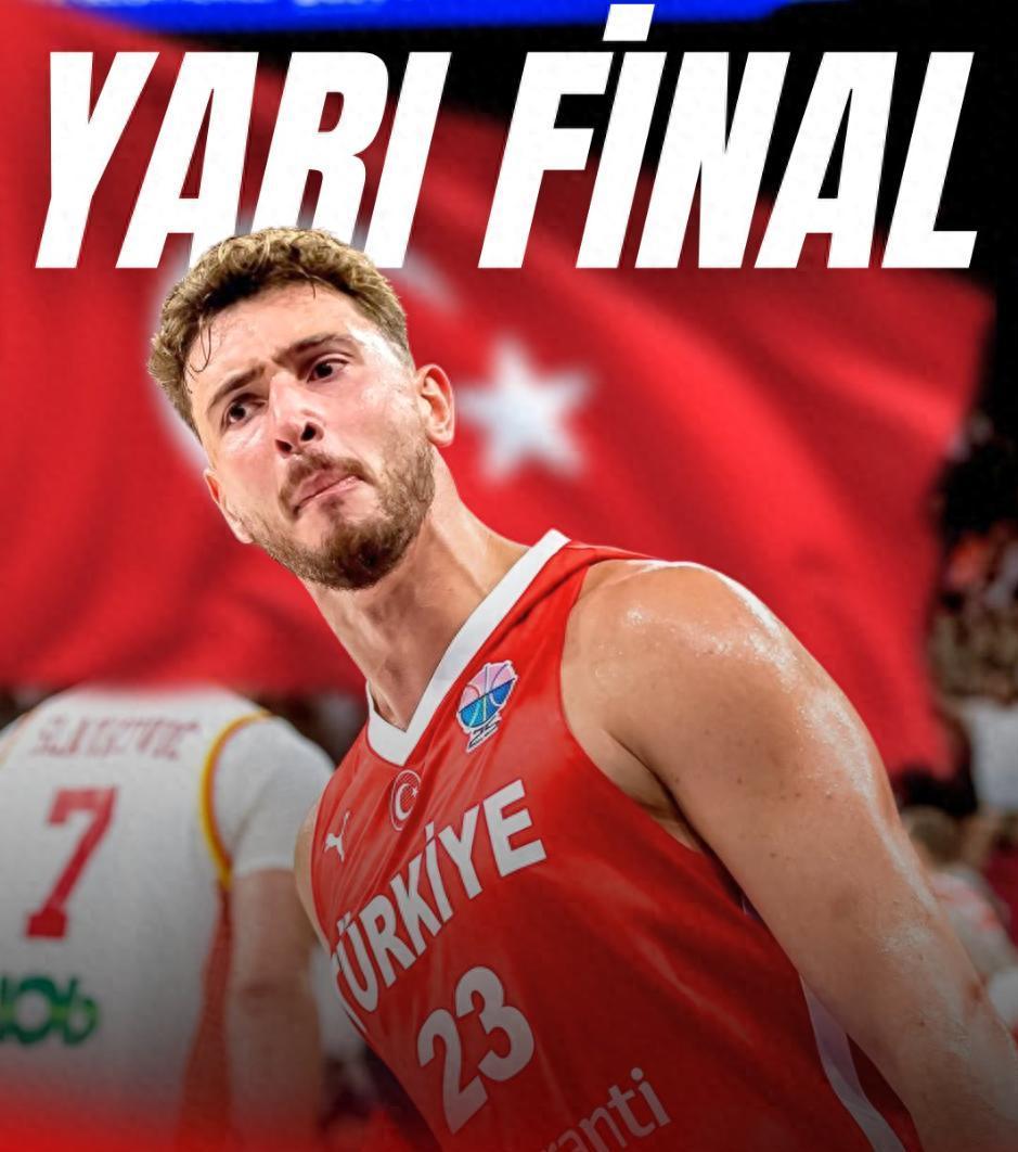 波兰队神奇逆转，晋级欧洲杯四强